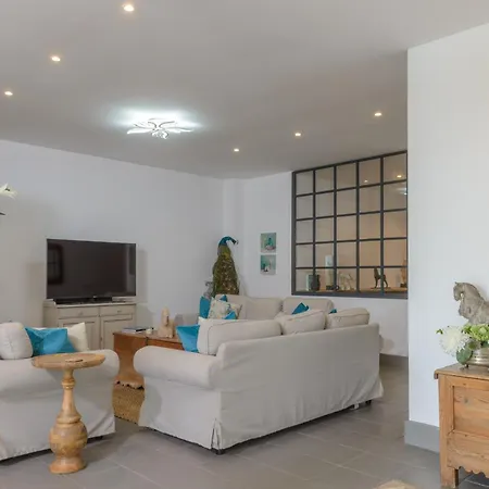 Bella Vida Villa